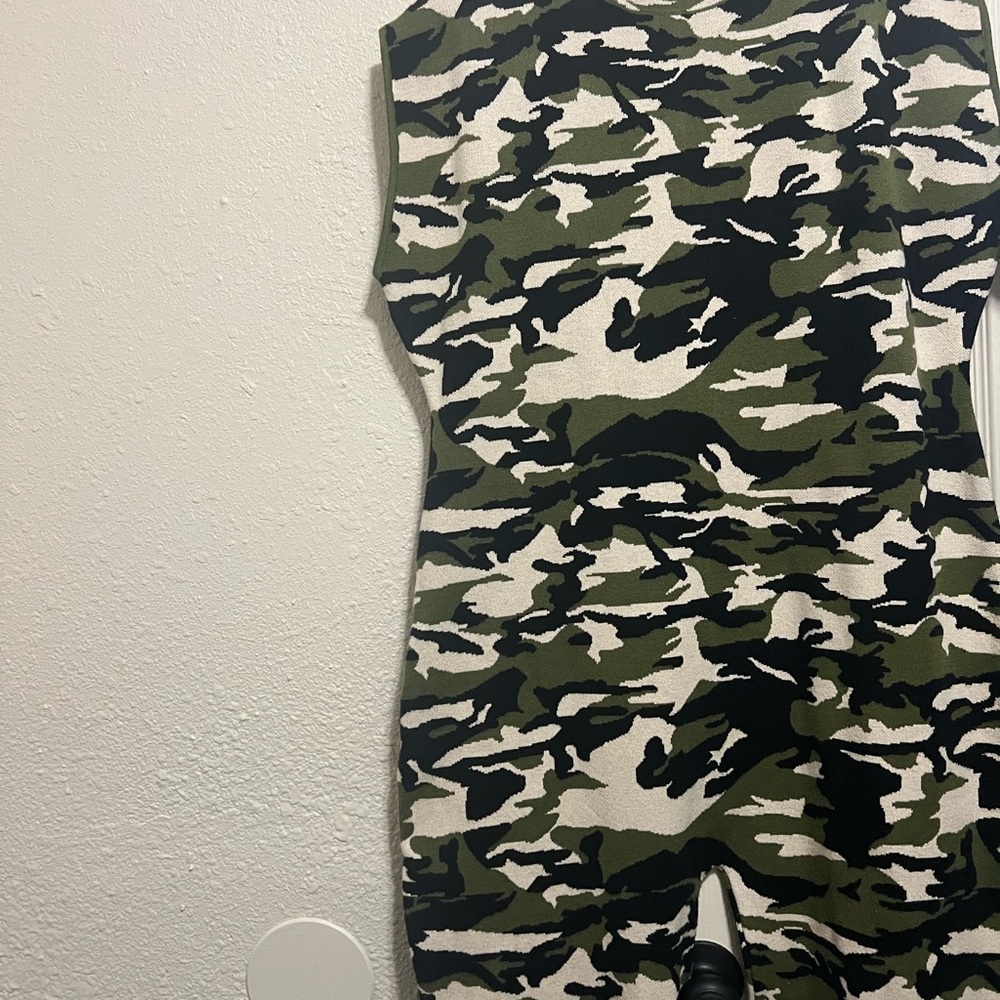 Camouflage Sleeveless jumpsuit